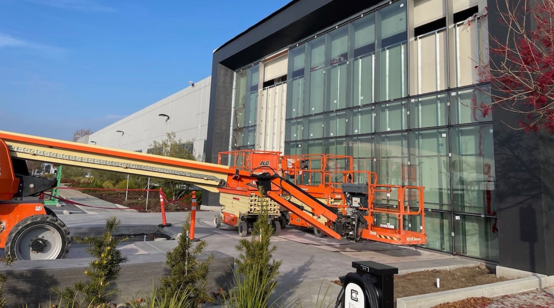 what to look for when hiring a glazing subcontractor