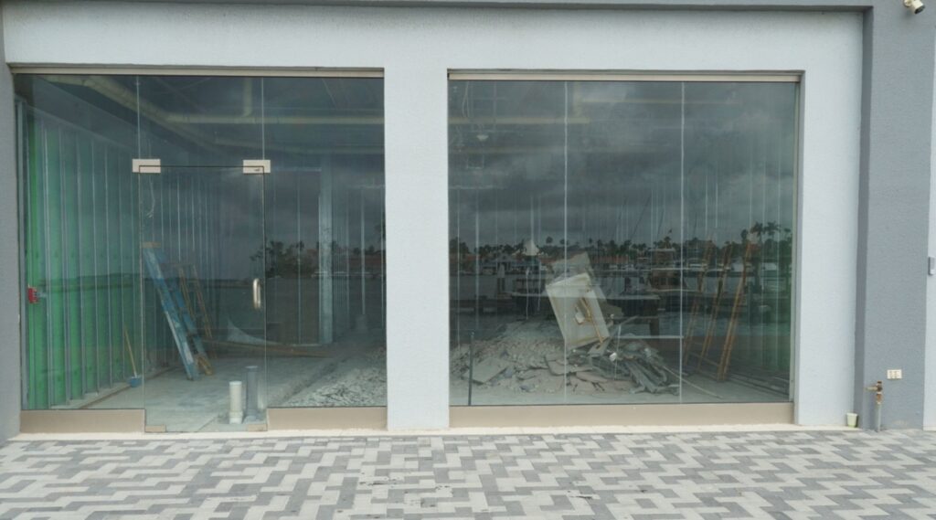 frameless glass doors glazing subcontractor newark, hayward ca