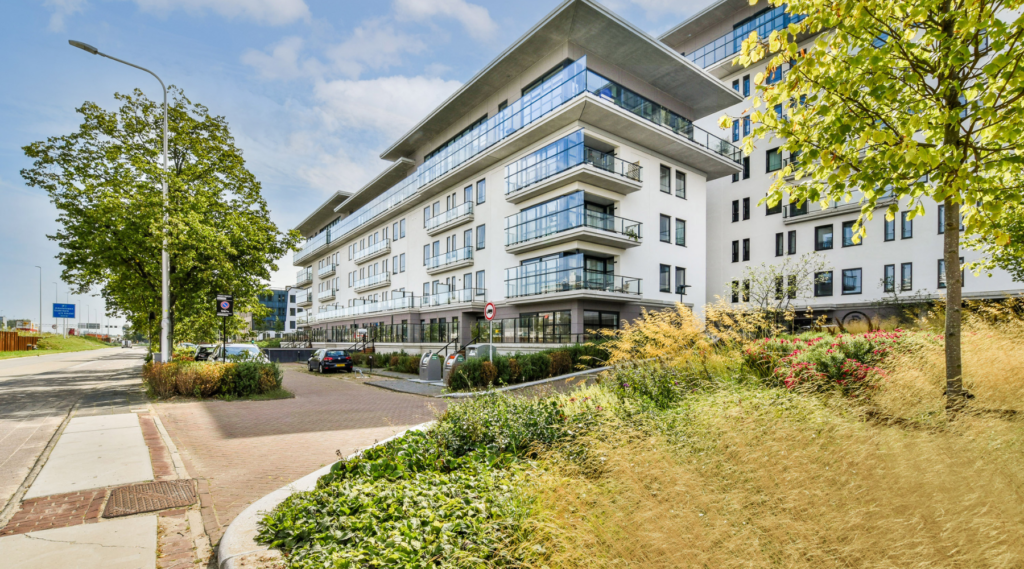 apartment complex window replacement