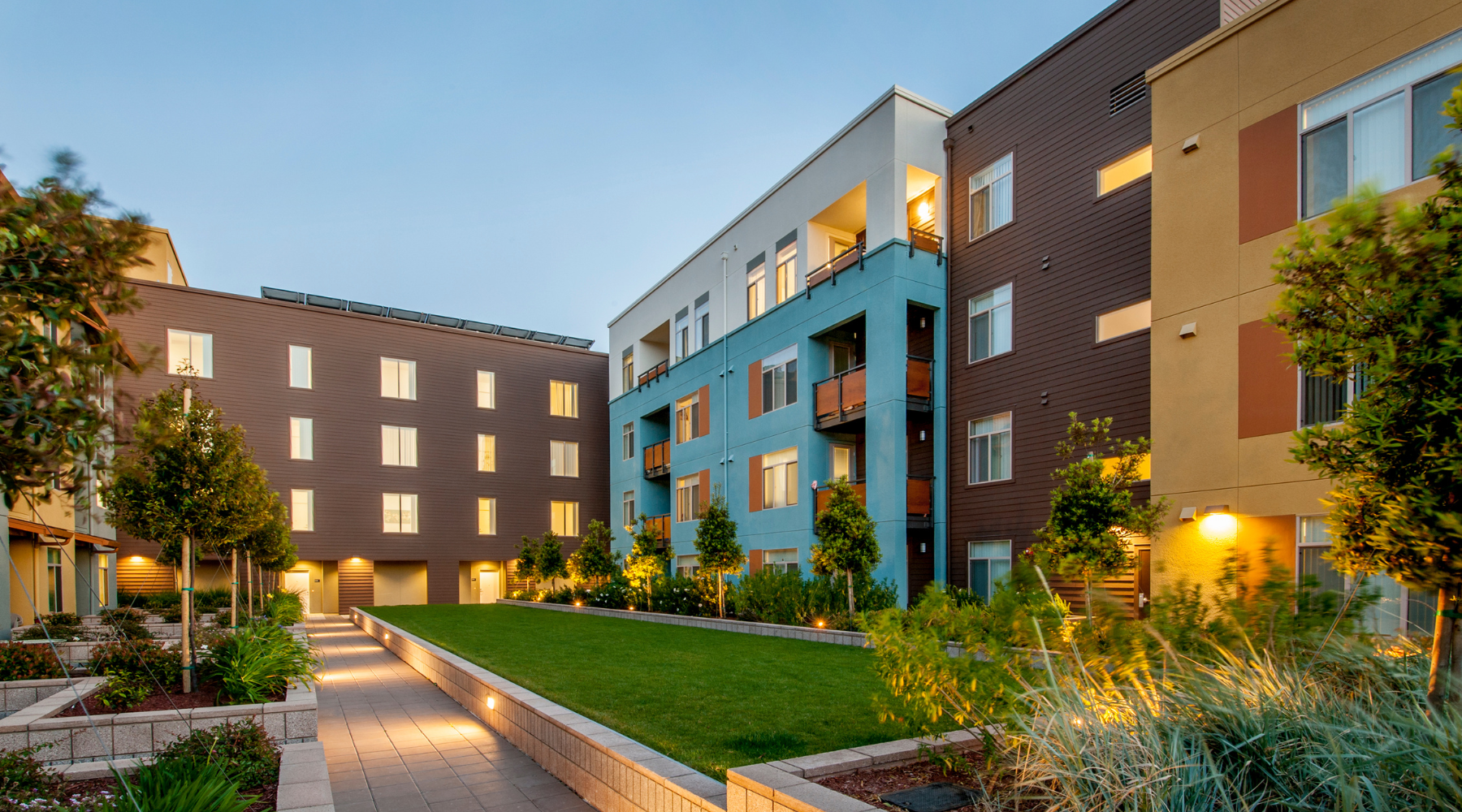 apartment complex window replacement