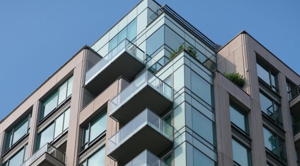 glass railings for balcony decks newark san francisco bay area glass contractors glazing subcontractors