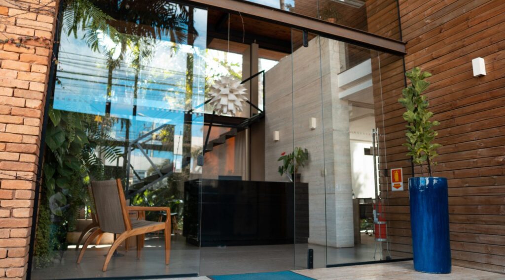 storefront glass door won’t close storefront glass door repair fremont, newark, san jose, milpitas, union city, san francisco, redwood city
